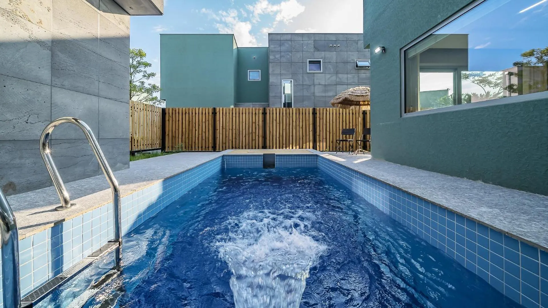 Jeju Family Garden Village Holiday home